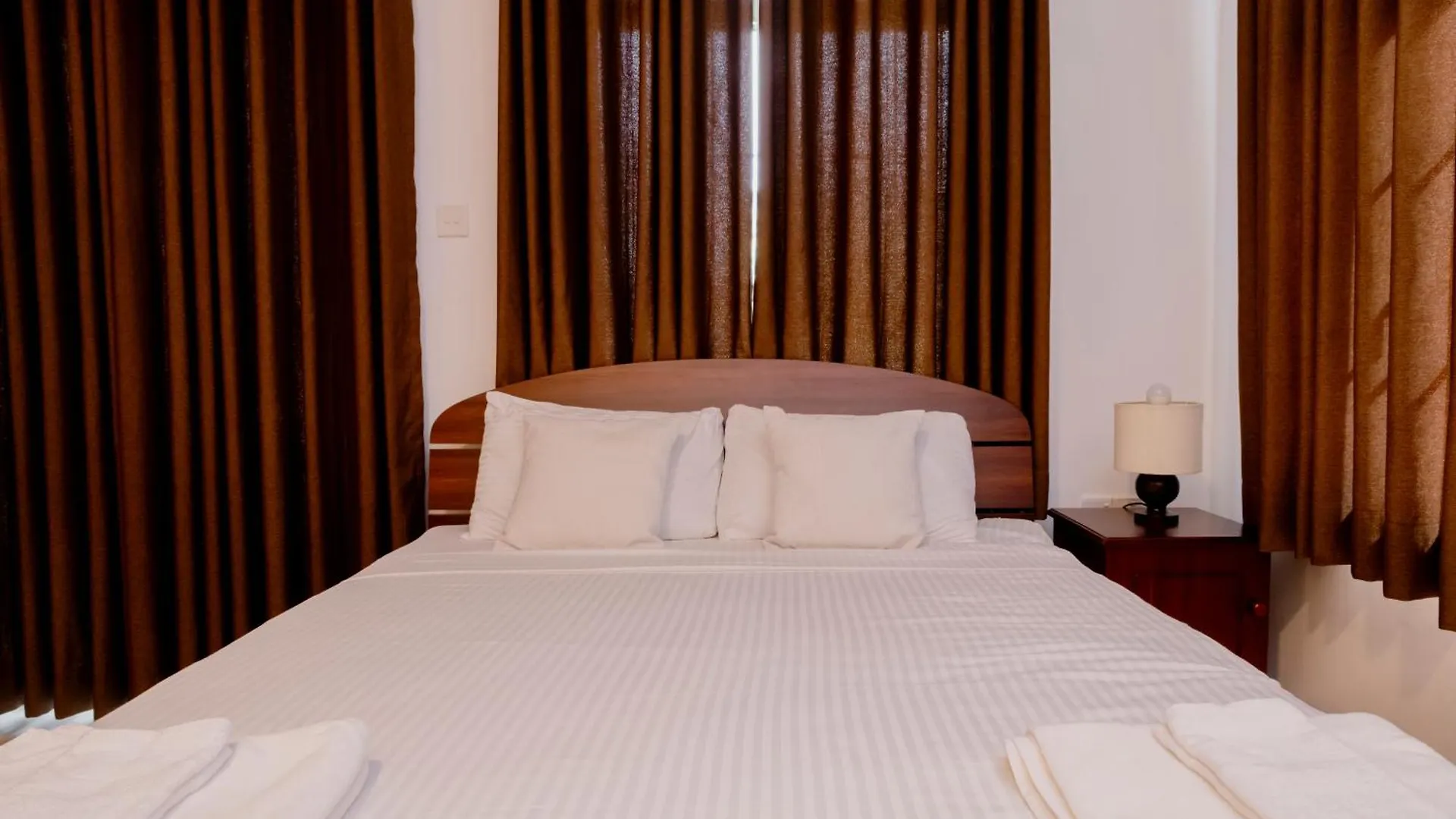 Saveska Apartments Piliyandala - Non-Residents Only